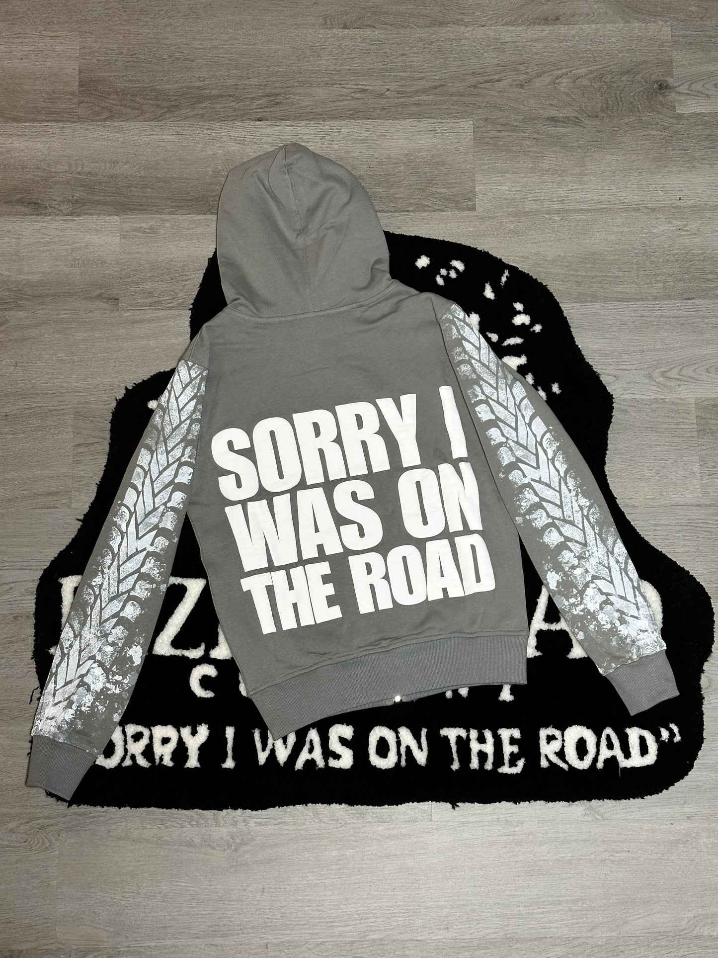 Gray Full-Zip Road Hoodie